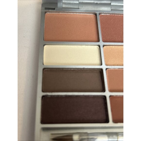 Models Prefer palette w/ 2 Blush 6Eyeshadow 8 cream lipsticks #2 nede-red shades - Picture 6 of 12